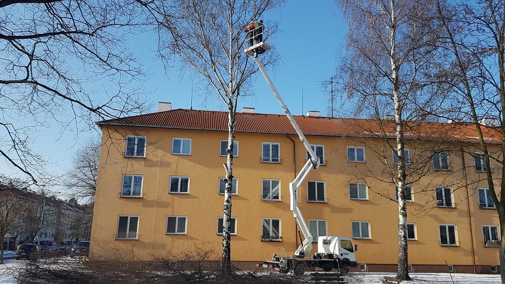 Pronájem plošin Pardubice